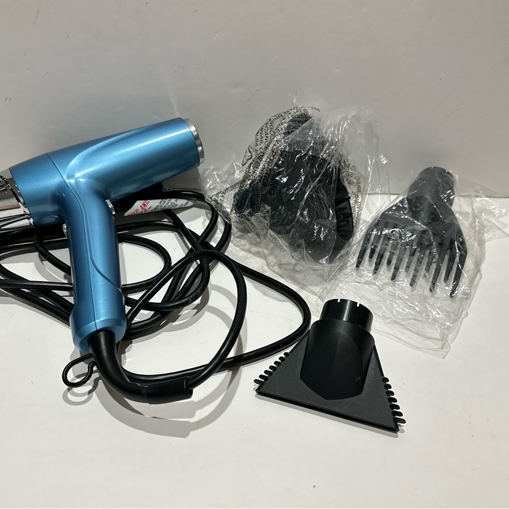 BABYLISSPRO NANO TITANIUM PROFESSIONAL HIGH-SPEED DUAL IONIC DRYER